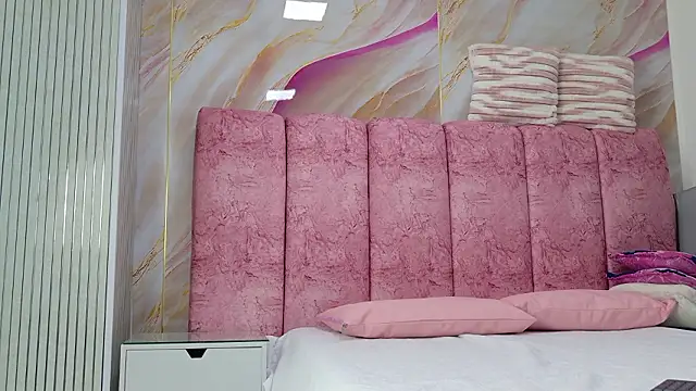 kendal rossi online show from March 2026 11:50:01 AM