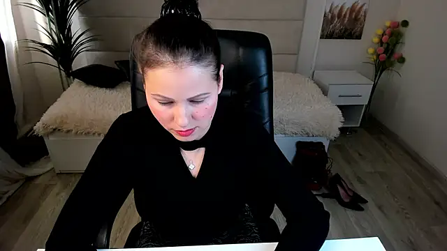 Dana  dom online show from February 2025 04:48:02 AM