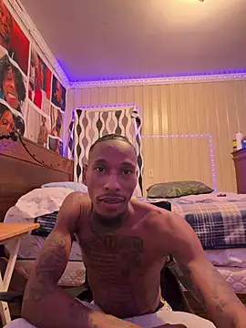 Snapshot of KingDerRico chatting on July 2026 01:45:02 AM KingDerRico online show from July 2026 01:45:02 AM