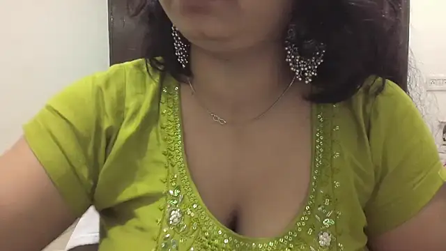 Gulaboo bhabi online show from March 2025 10:00:02 PM