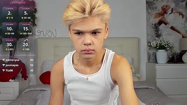 Felix Rey online show from February 2025 03:39:02 AM