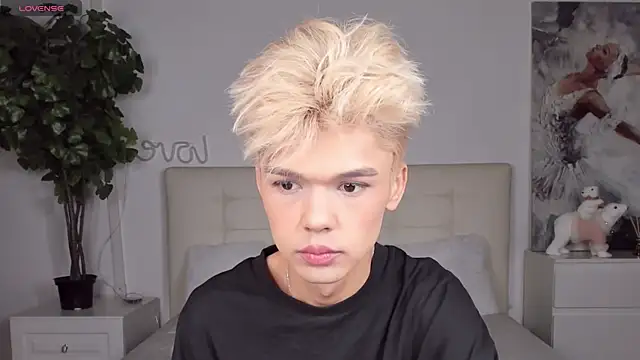 Felix Rey online show from December 2025 07:21:01 PM