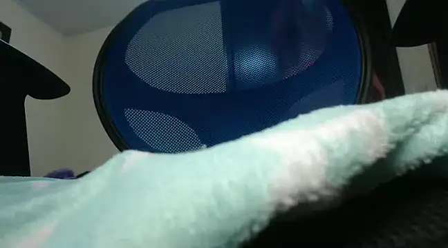 Amy Walker online show from December 2024 11:10:02 PM