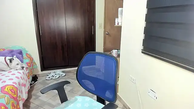 Amy Walker online show from March 2025 07:44:02 PM