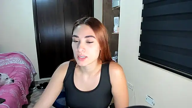 Amy Walker online show from March 2025 06:07:01 PM