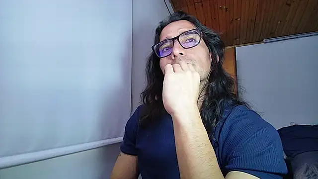 Snapshot of RustyGray chatting on February 2025 05:59:01 PM RustyGray online show from February 2025 05:59:01 PM