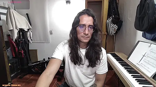 Snapshot of RustyGray chatting on July 2026 11:37:01 PM RustyGray online show from July 2026 11:37:01 PM