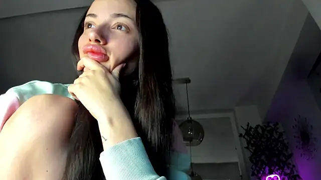 IreneVON online show from February 2025 03:42:02 PM