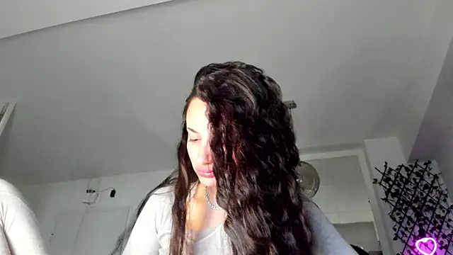 IreneVON online show from March 2025 03:06:01 PM