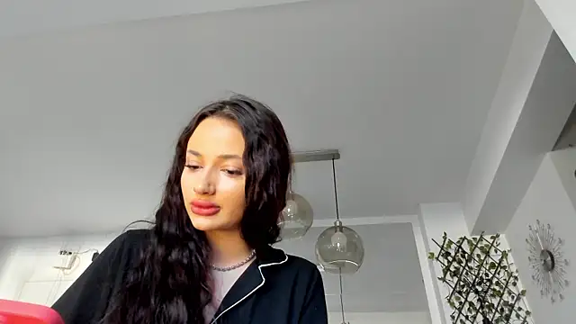 IreneVON online show from March 2025 05:35:01 AM