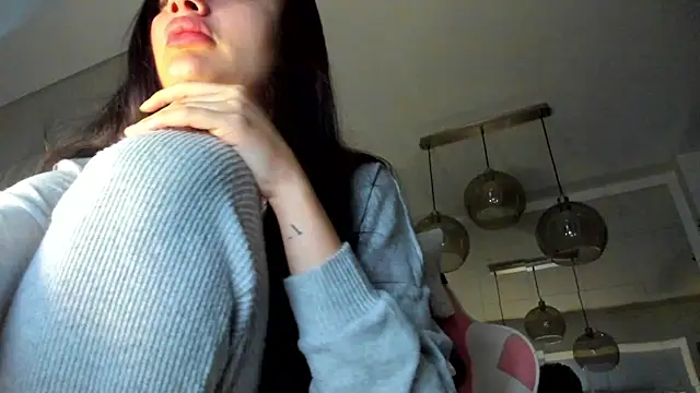 IreneVON online show from October 2025 04:54:01 AM