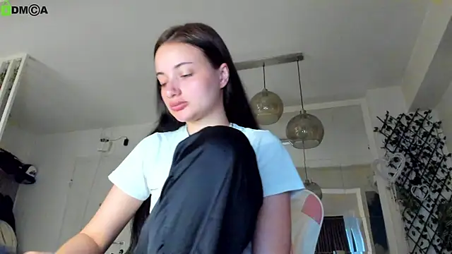 IreneVON online show from May 2026 03:23:02 AM