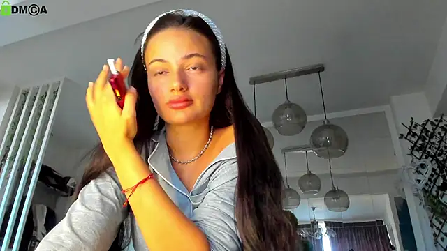 IreneVON online show from July 2026 04:32:02 AM