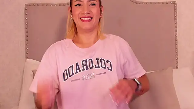 Emily robertss online show from September 2025 03:30:02 AM