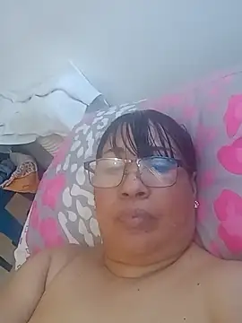 MilfPleasure online show from May 2026 07:32:02 PM