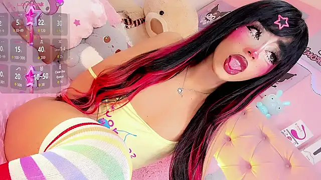 Cute Roxxy online show from May 2026 12:27:01 AM