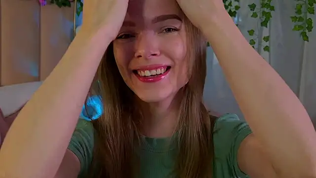 Snapshot of Eva_Natsumi chatting on December 2024 05:15:01 AM Eva Natsumi online show from December 2024 05:15:01 AM