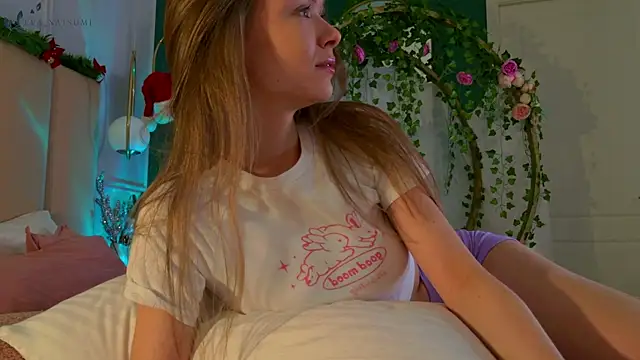 Snapshot of Eva_Natsumi chatting on December 2024 11:55:01 AM Eva Natsumi online show from December 2024 11:55:01 AM