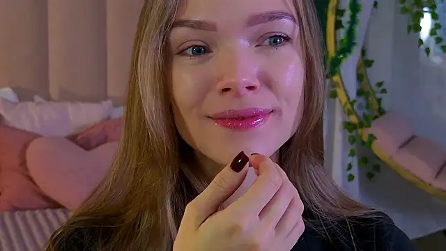 Snapshot of Eva_Natsumi chatting on December 2024 05:25:01 AM Eva Natsumi online show from December 2024 05:25:01 AM