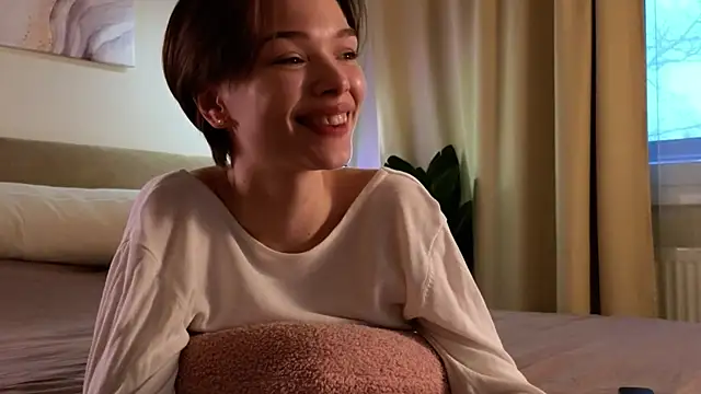 Snapshot of Eva_Natsumi chatting on March 2025 03:31:01 PM Eva Natsumi online show from March 2025 03:31:01 PM