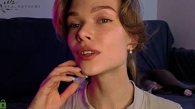 Snapshot of Eva_Natsumi chatting on October 2025 04:51:01 PM Eva Natsumi online show from October 2025 04:51:01 PM