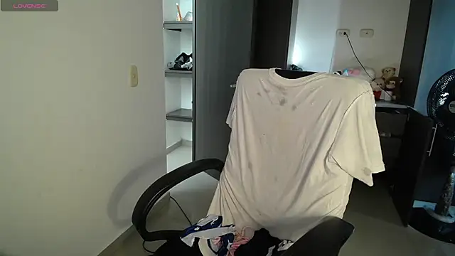 venelope1 online show from February 2026 09:05:02 PM