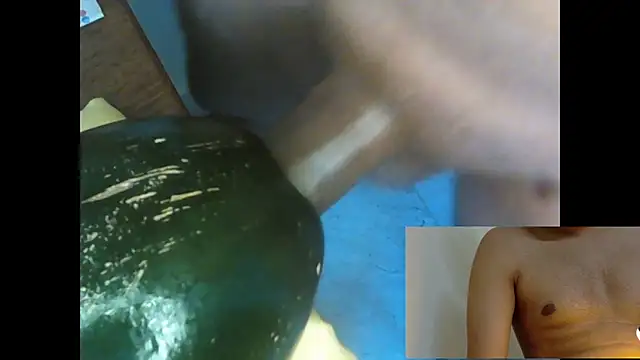 Snapshot of KingCobraClassy chatting on December 2024 08:03:02 PM KingCobraClassy online show from December 2024 08:03:02 PM