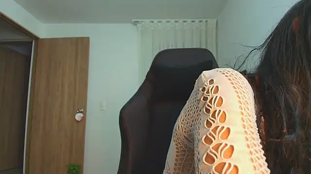 Snapshot of Kasandra_Mature_ chatting on December 2024 05:00:02 AM Kasandra Mature online show from December 2024 05:00:02 AM