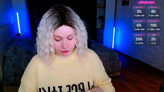 Blueberry-baby online show from November 2025 05:23:01 PM