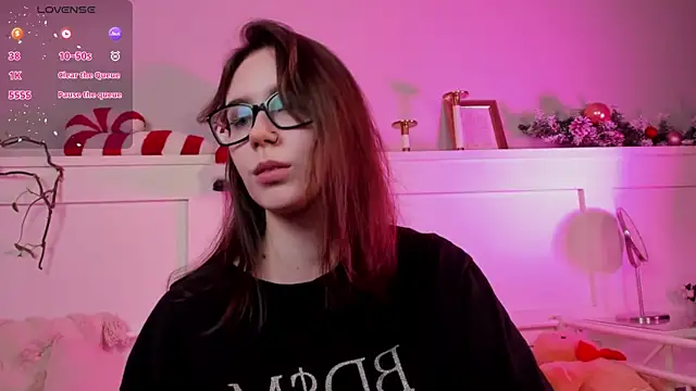 UnaMedison online show from December 2024 01:17:02 PM