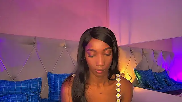 Snapshot of FiorelaLenin chatting on October 2025 01:56:02 PM FiorelaLenin online show from October 2025 01:56:02 PM