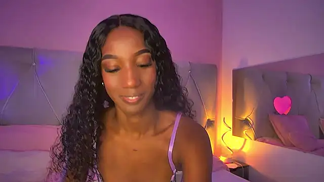 FiorelaLenin online show from February 2026 04:26:01 PM