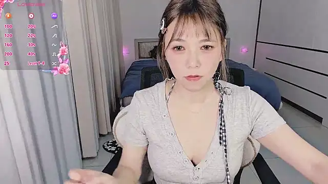 miyababytw online show from April 2026 04:33:02 PM