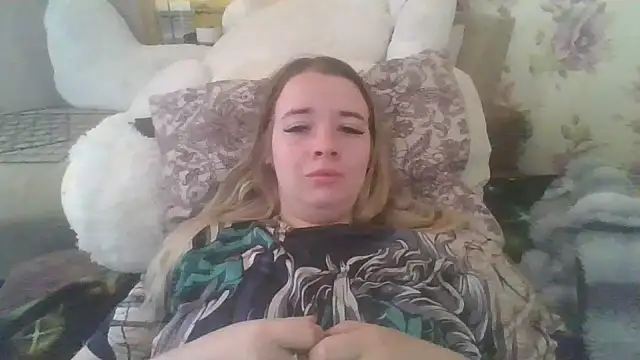 ViolaCandy online show from July 2026 03:00:02 AM