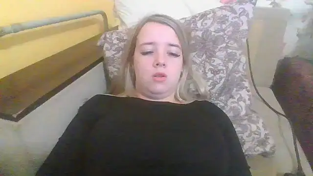ViolaCandy online show from July 2026 06:31:01 AM