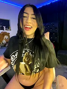 Snapshot of KittyRous chatting on October 2025 07:15:01 AM KittyRous online show from October 2025 07:15:01 AM