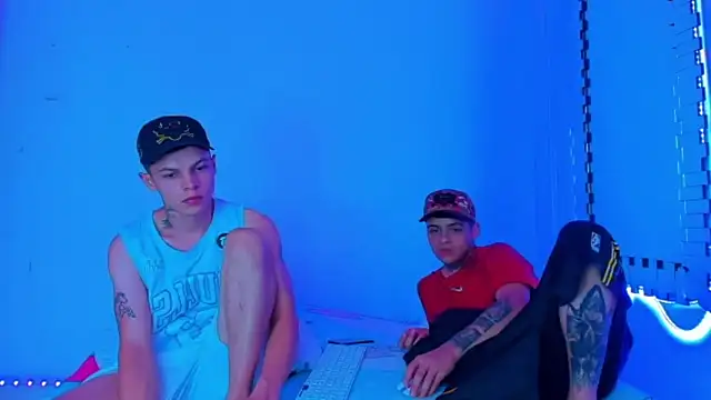 HOT boy2025 online show from January 2025 09:14:02 PM