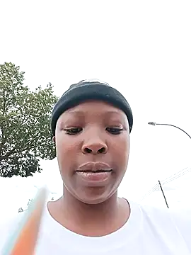 Snapshot of Mayo01_ chatting on January 2025 01:05:02 PM Mayo01 online show from January 2025 01:05:02 PM