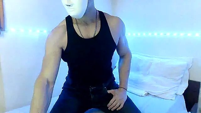 Snapshot of Alexx_Fit023 chatting on December 2024 09:44:02 PM Alexx Fit023 online show from December 2024 09:44:02 PM