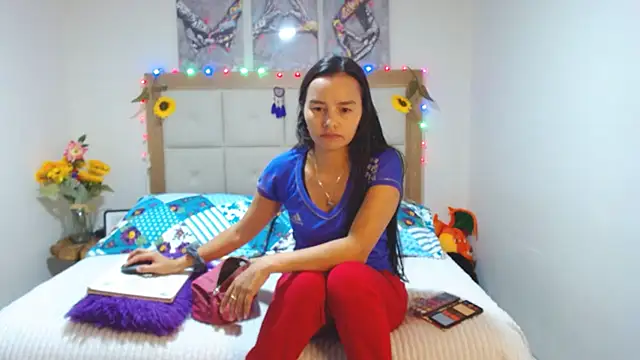 valentina hearts online show from February 2025 01:53:02 AM