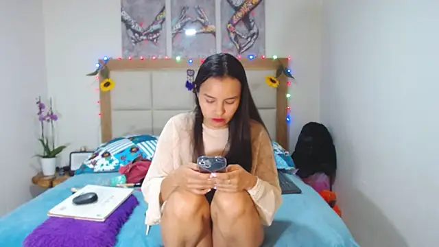 valentina hearts online show from March 2025 04:08:02 AM
