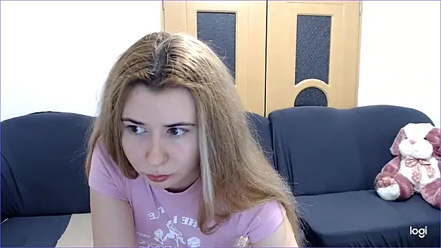 VioletaFlower7 online show from January 2025 10:40:01 AM