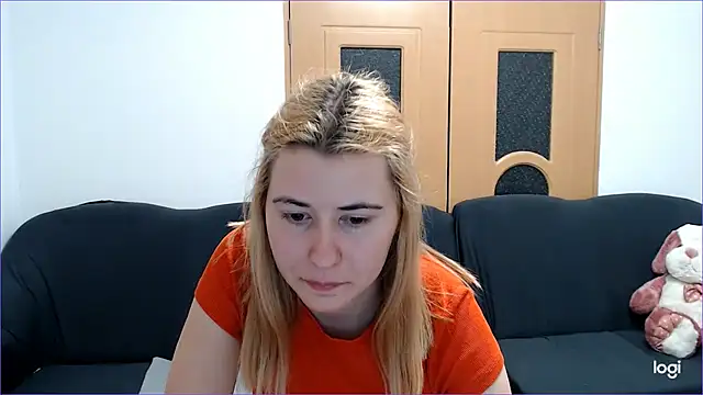 VioletaFlower7 online show from March 2025 09:17:01 PM