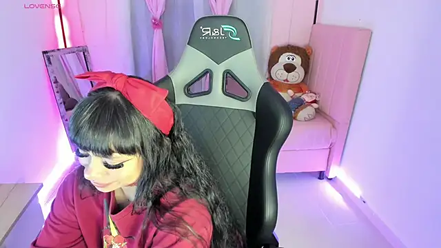 zoesullivan online show from February 2025 09:54:02 AM