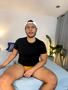 Snapshot of Nate_Ocean chatting on December 2025 03:13:01 AM Nate Ocean online show from December 2025 03:13:01 AM