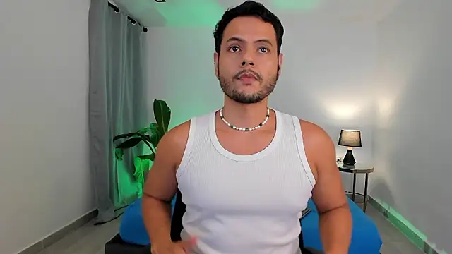 Snapshot of Nate_Ocean chatting on January 2026 02:17:01 AM Nate Ocean online show from January 2026 02:17:01 AM