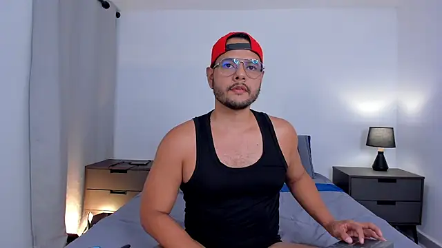 Snapshot of Nate_Ocean chatting on February 2026 03:37:01 AM Nate Ocean online show from February 2026 03:37:01 AM