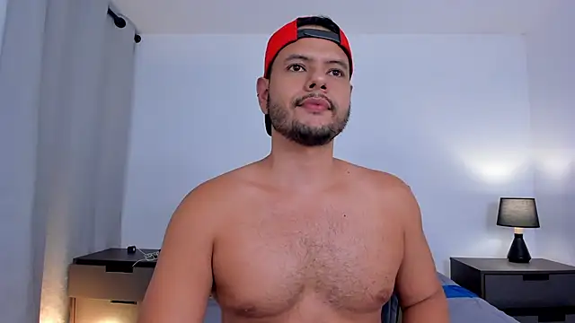 Snapshot of Nate_Ocean chatting on February 2026 06:40:02 AM Nate Ocean online show from February 2026 06:40:02 AM