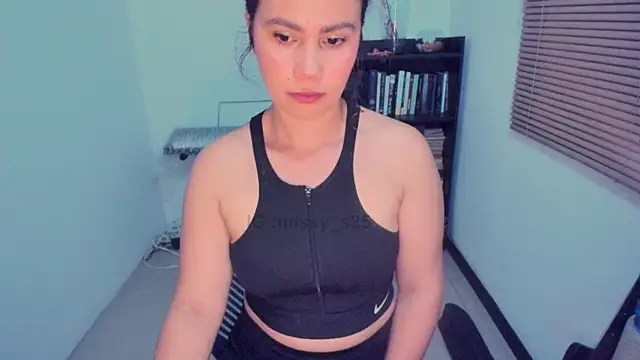 gigi stephans online show from May 2026 01:56:02 AM