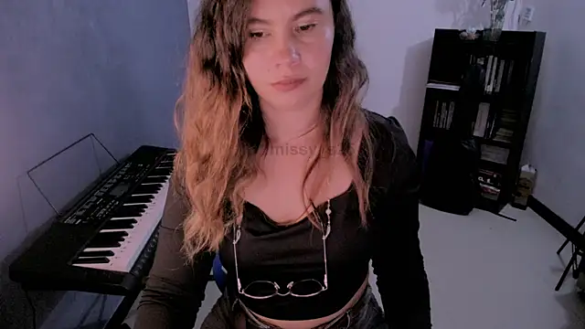 gigi stephans online show from July 2026 02:51:02 AM